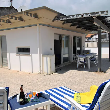 Hotel Flat For 3 Persons Near The 3*